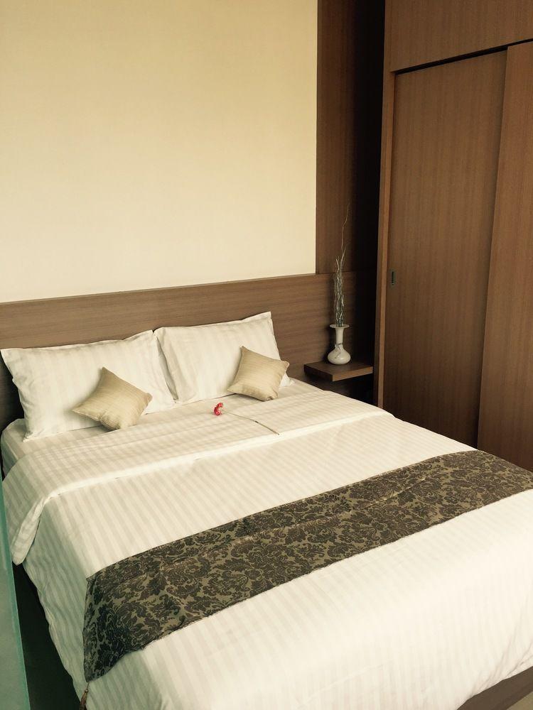 Residence100 Jakarta Exterior photo