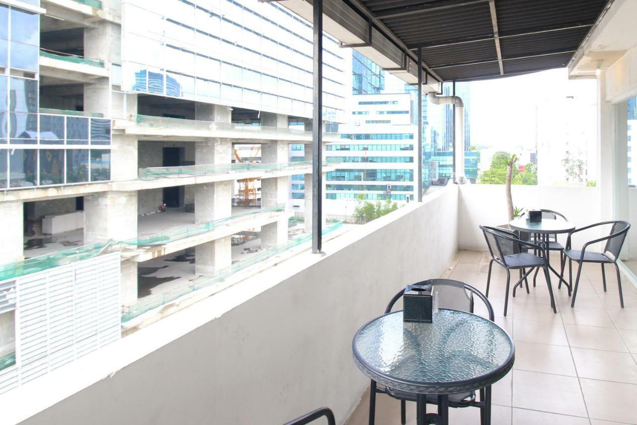 Residence100 Jakarta Exterior photo