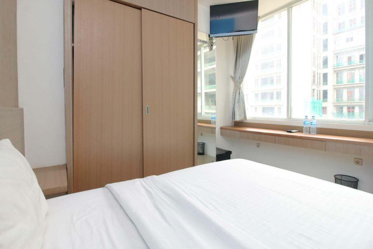 Residence100 Jakarta Exterior photo